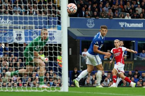 Satu-satunya gol Leandro Trossard memastikan kemenangan 1-0 Arsenal atas Everton (Foto: Reuters/Phil Noble)