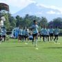 TC timnas Indonesia U-16 di lereng Gunung Merapi